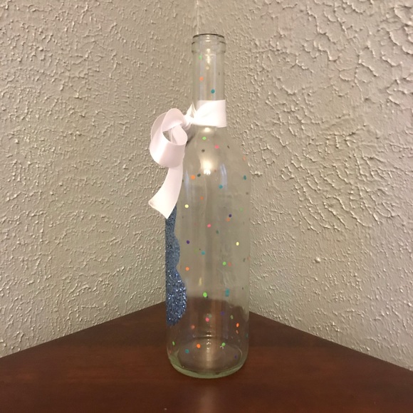 Blue Glitter Bunny Hand Painted Wine Bottle - Picture 4 of 8